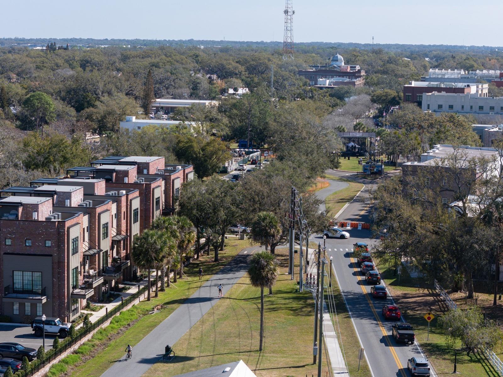 Image 35 of 38 For 64 Park Avenue