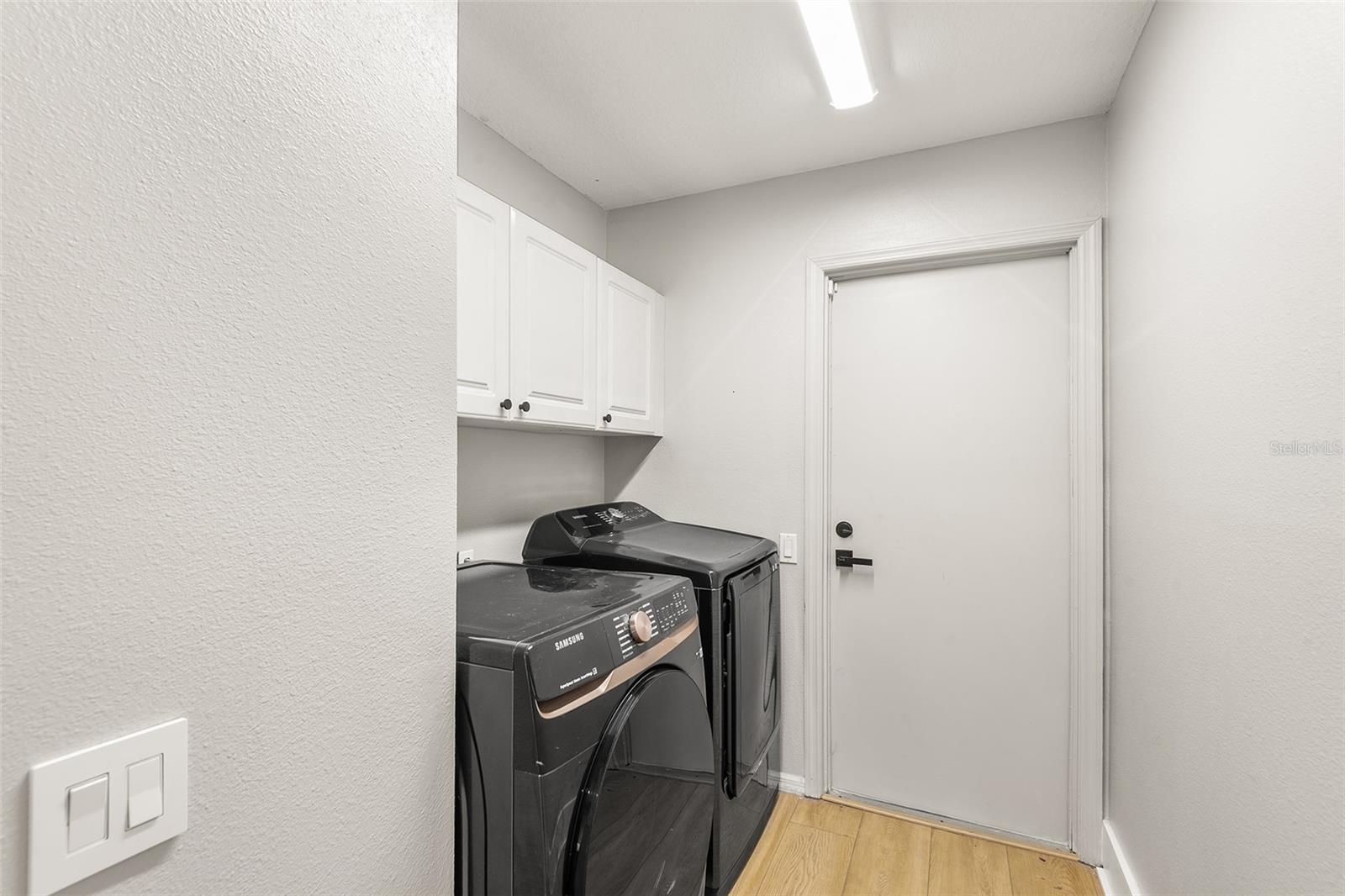 Image 17 of 28 For 8353 Pavilion Drive