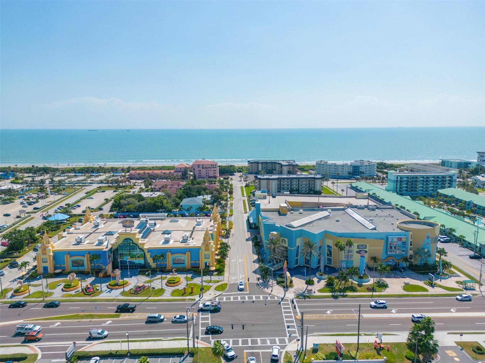 Image 17 of 43 For 4100 Ocean Beach Boulevard 412