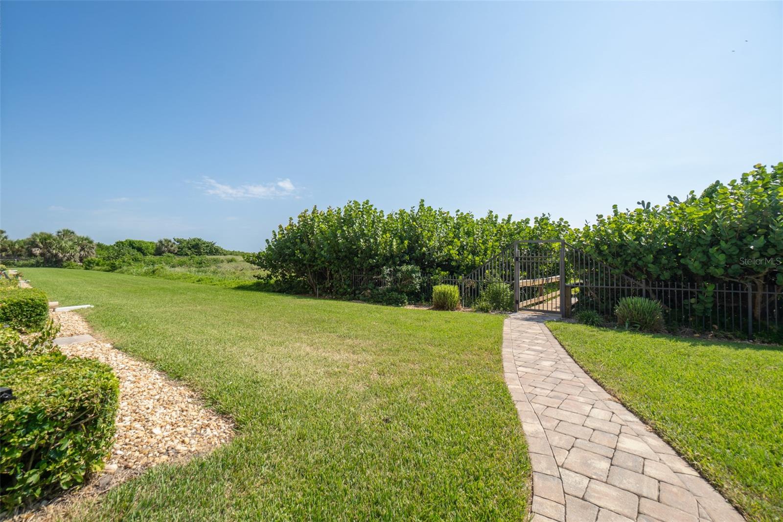 Image 23 of 43 For 4100 Ocean Beach Boulevard 412