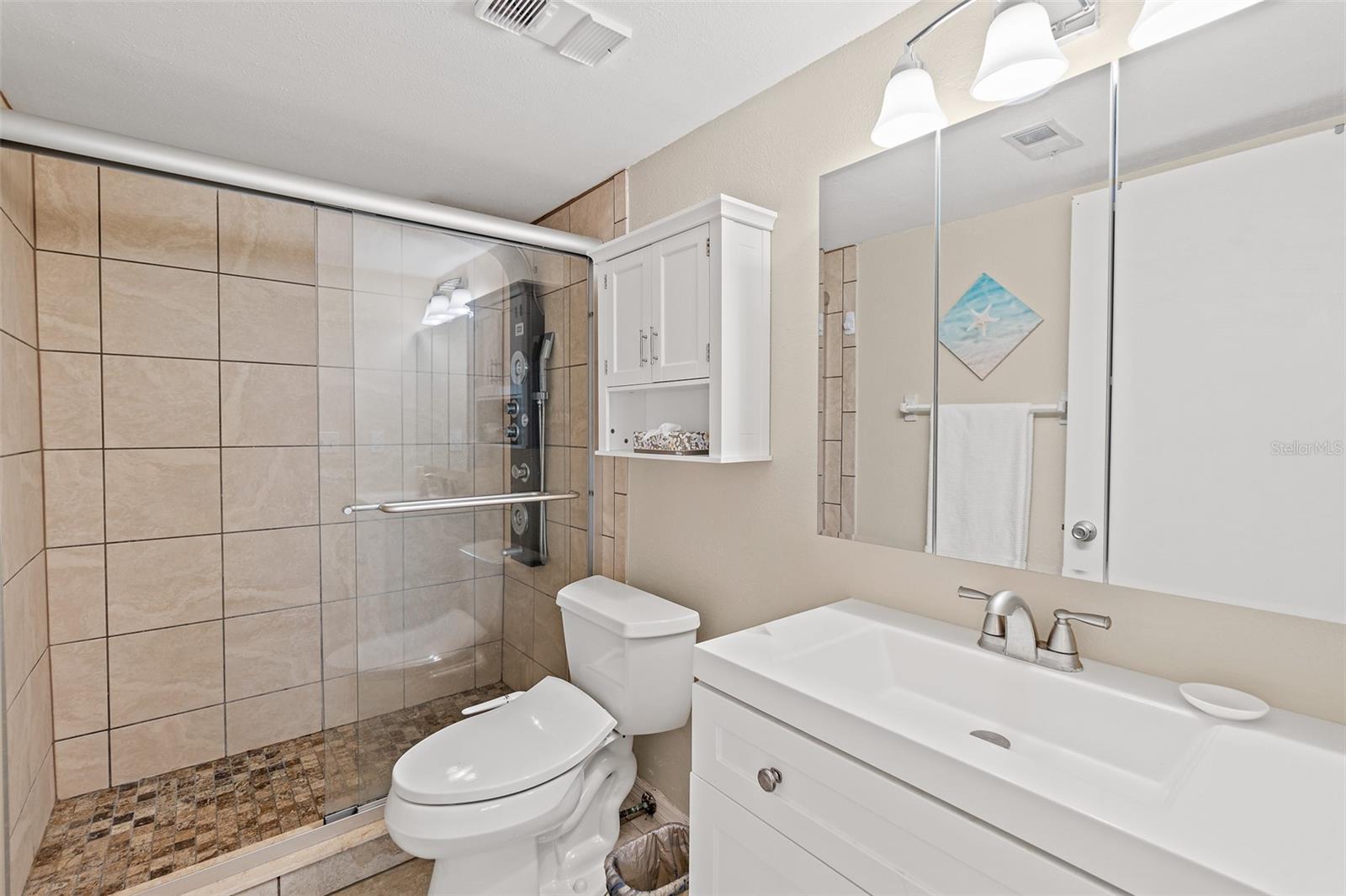 Image 28 of 43 For 4100 Ocean Beach Boulevard 412