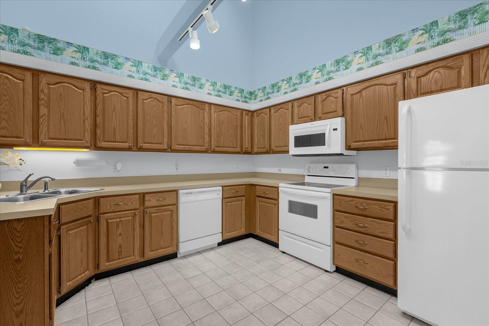 Image 8 of 34 For 138 Baytree Boulevard