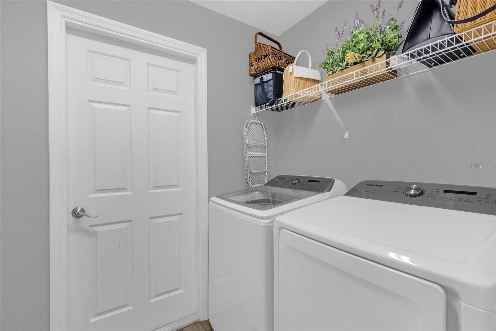 Image 16 of 30 For 955 Pearly Ridge Lane