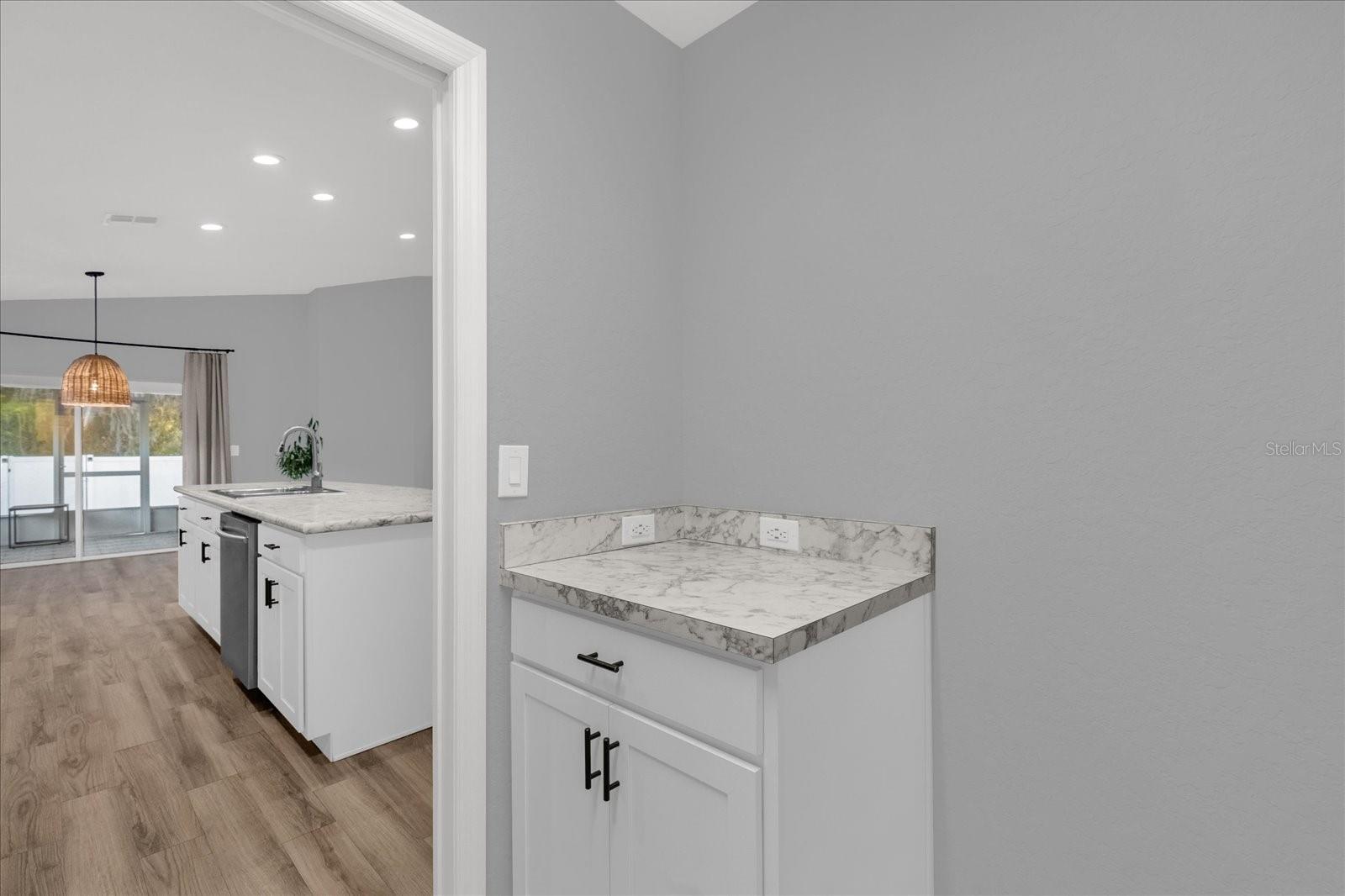 Image 17 of 30 For 955 Pearly Ridge Lane