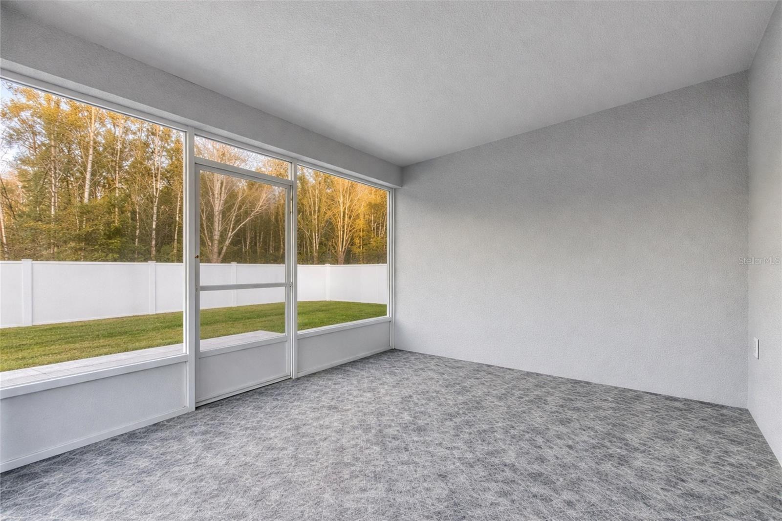 Image 22 of 30 For 955 Pearly Ridge Lane