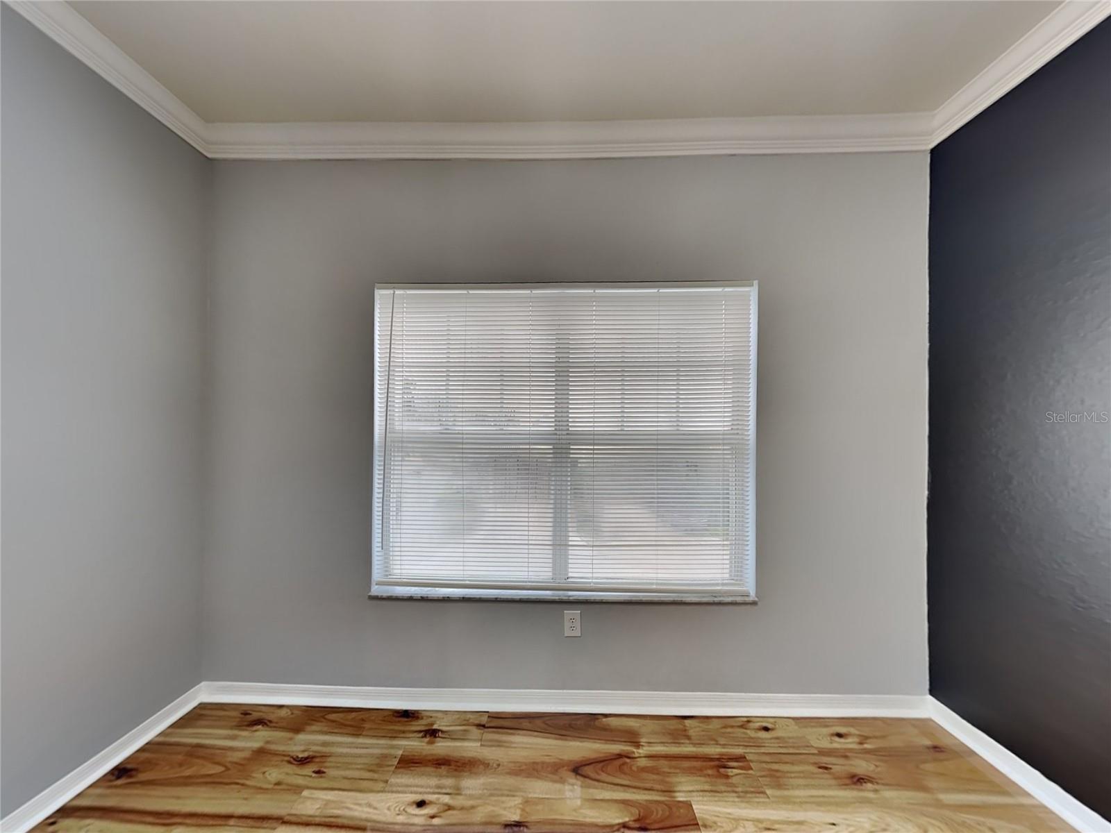 Image 6 of 15 For 2550 Grand Central Parkway 11