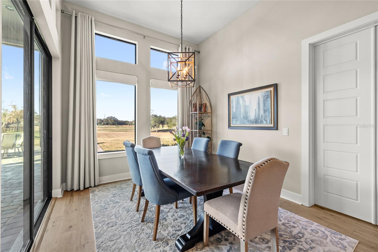 Image 15 of 59 For 25620 Grandview Pointe