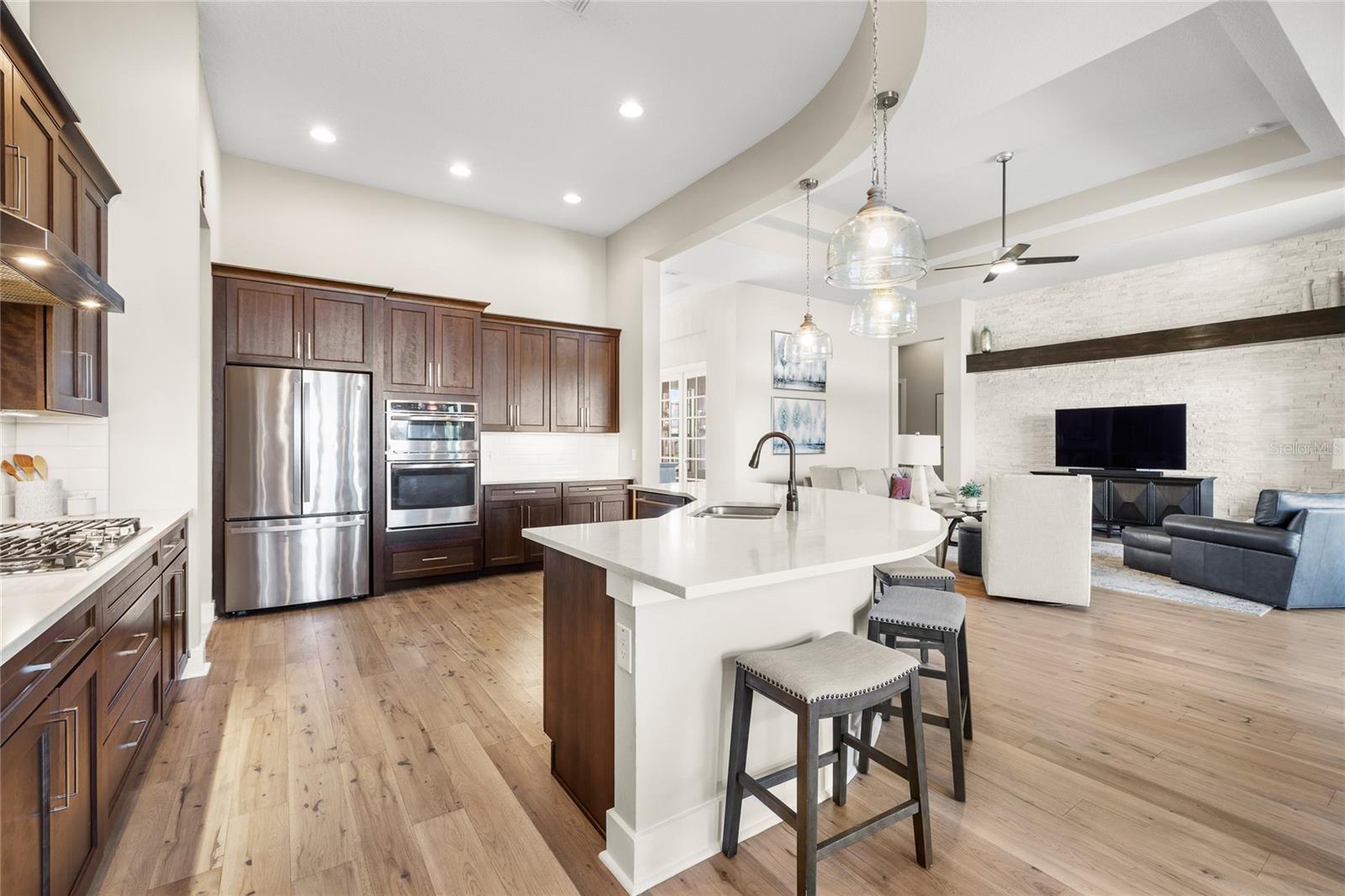 Image 6 of 59 For 25620 Grandview Pointe