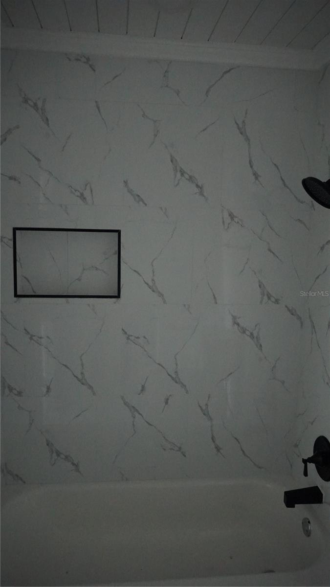 Image 13 of 17 For 3552 Middletown Street