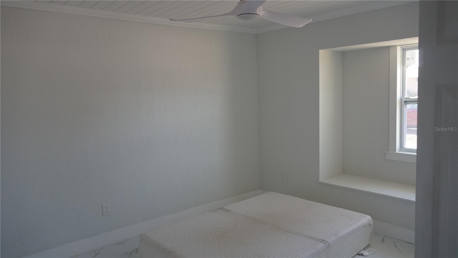 Image 15 of 17 For 3552 Middletown Street