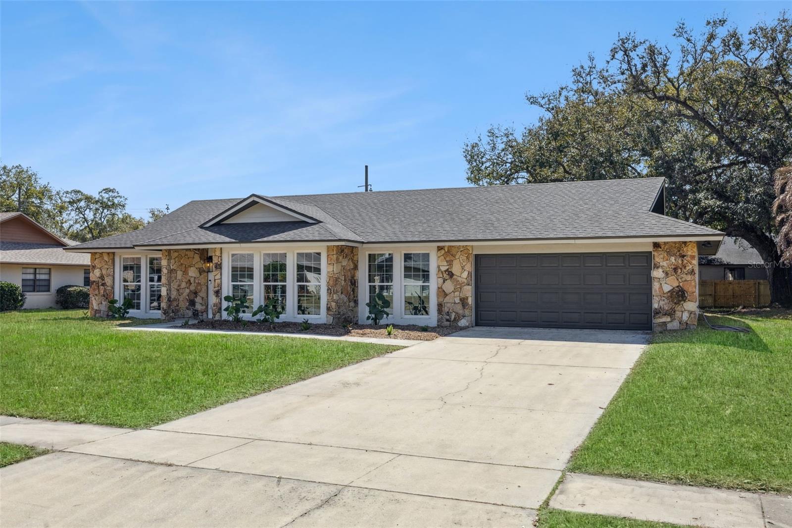 Image 4 of 55 For 1634 Wind Willow Road