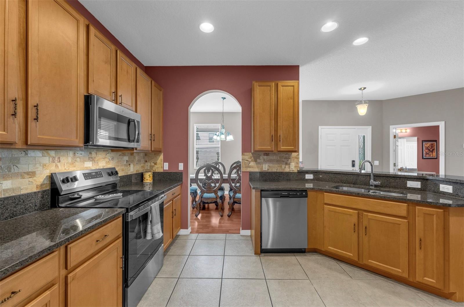 Image 13 of 55 For 2080 Bent Grass Avenue