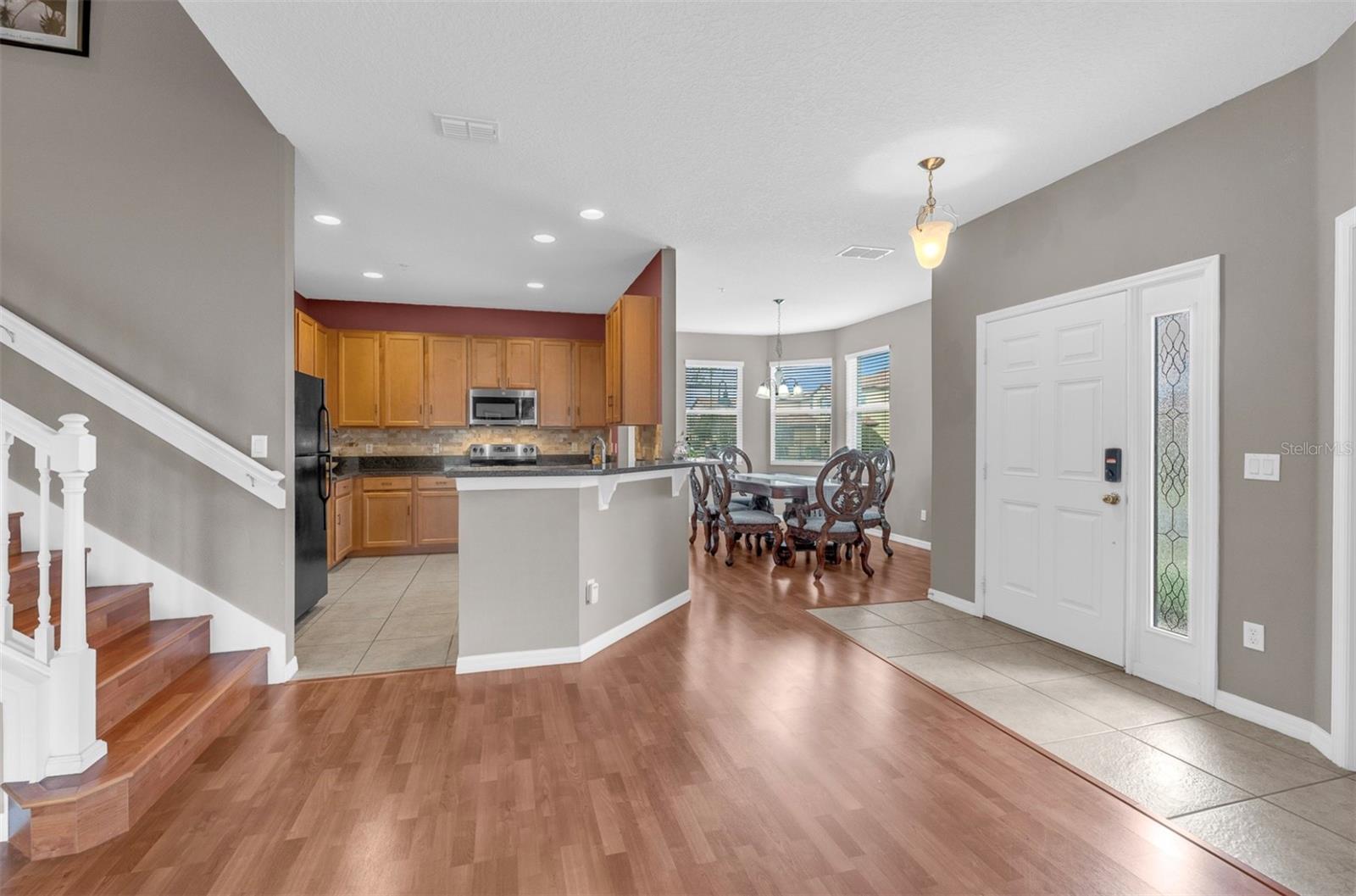 Image 16 of 55 For 2080 Bent Grass Avenue