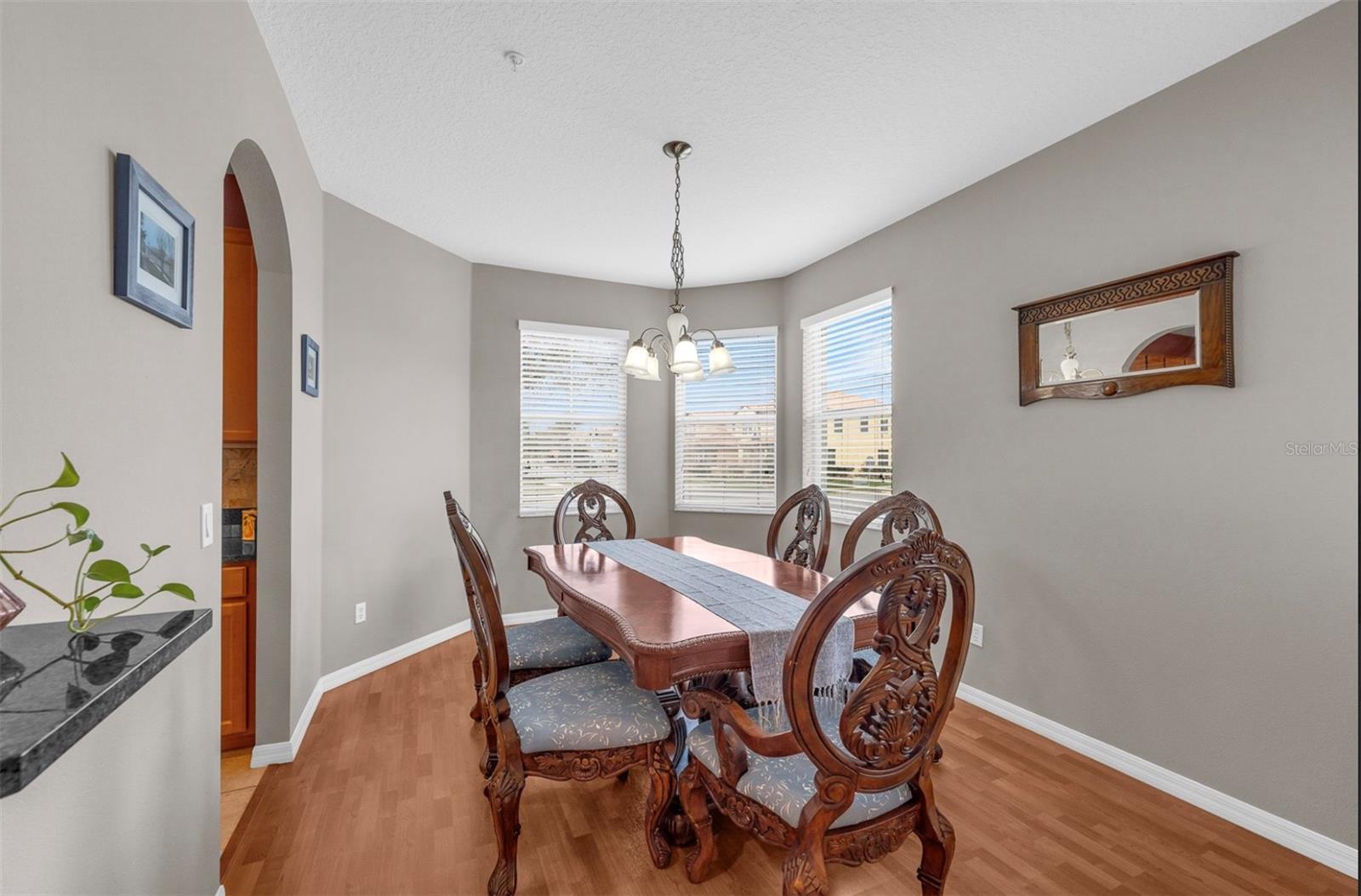 Image 17 of 55 For 2080 Bent Grass Avenue