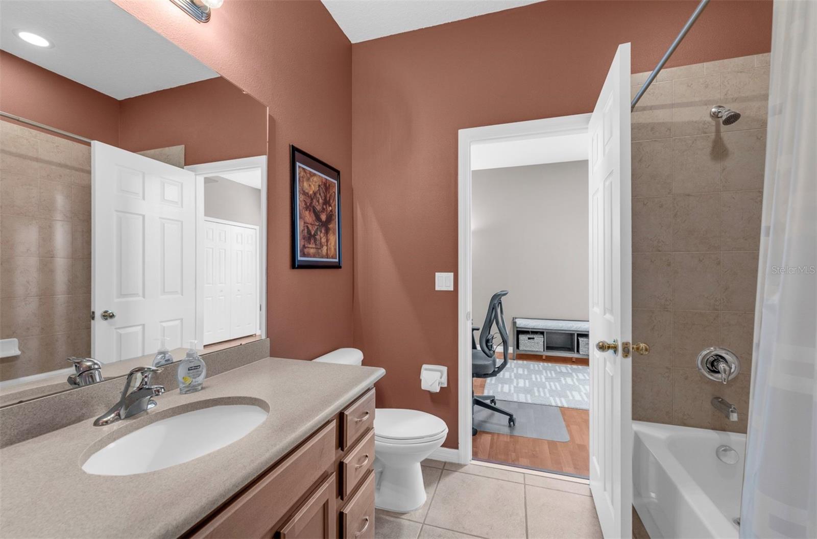 Image 23 of 55 For 2080 Bent Grass Avenue