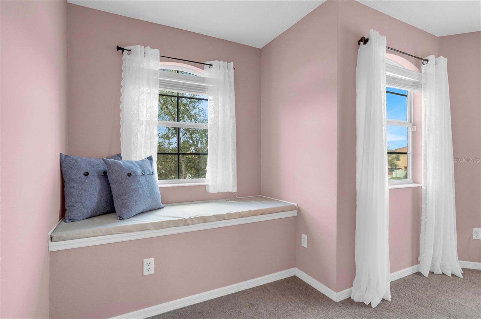 Image 27 of 55 For 2080 Bent Grass Avenue