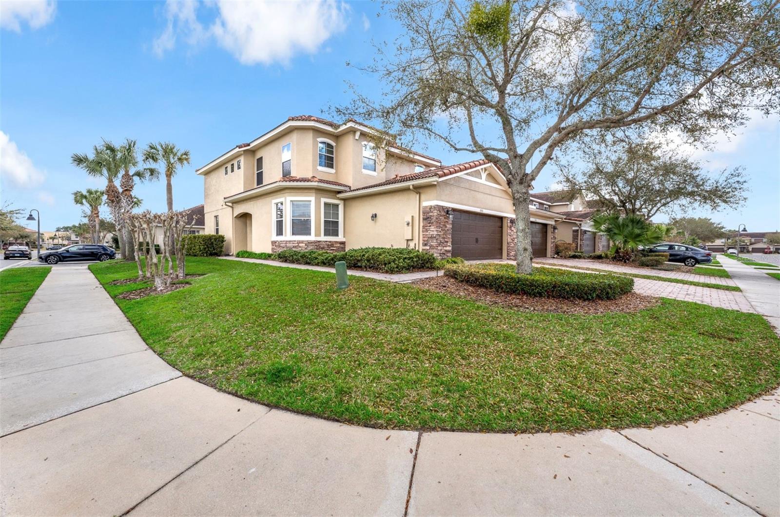 Image 3 of 55 For 2080 Bent Grass Avenue