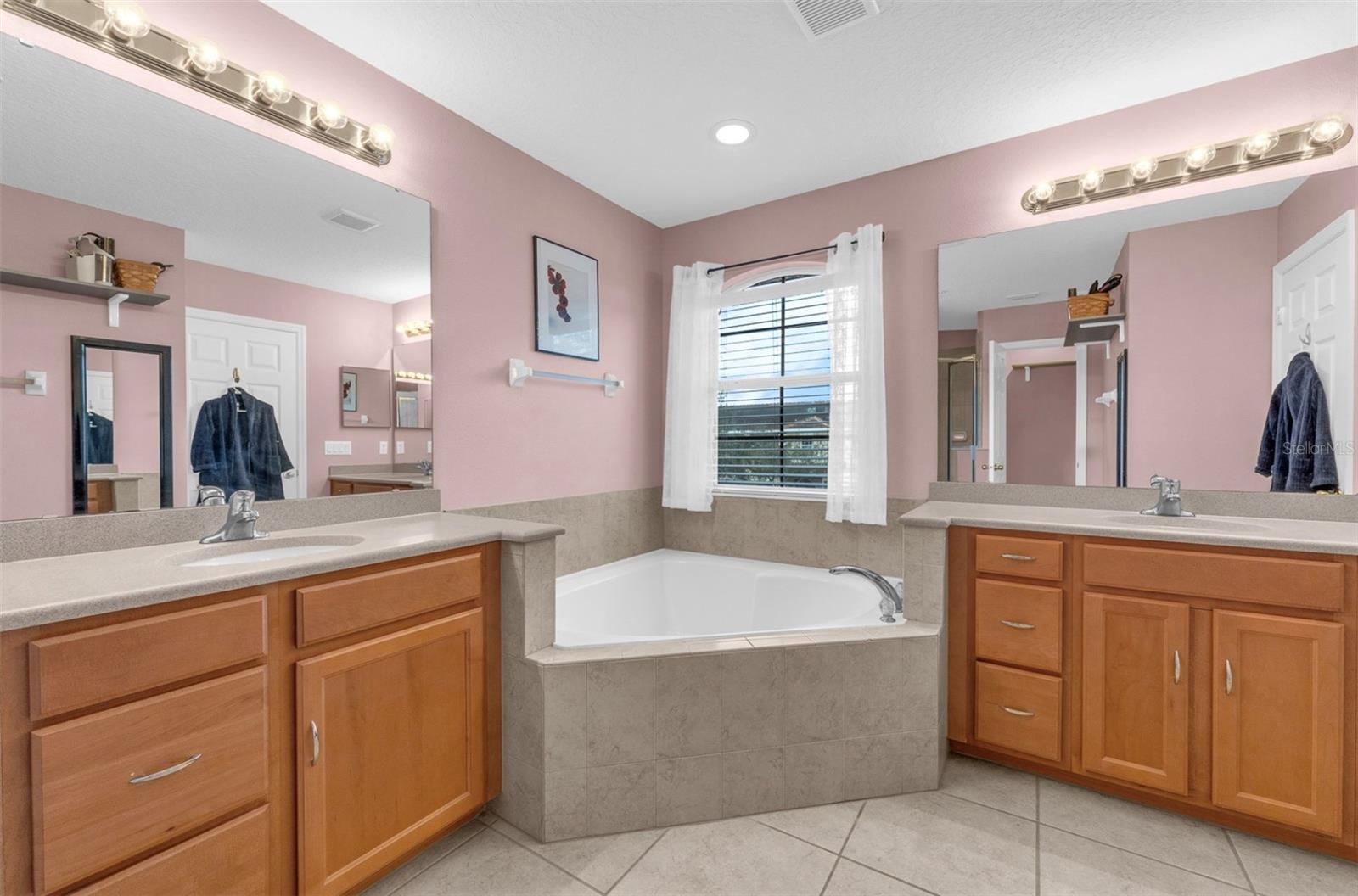 Image 30 of 55 For 2080 Bent Grass Avenue