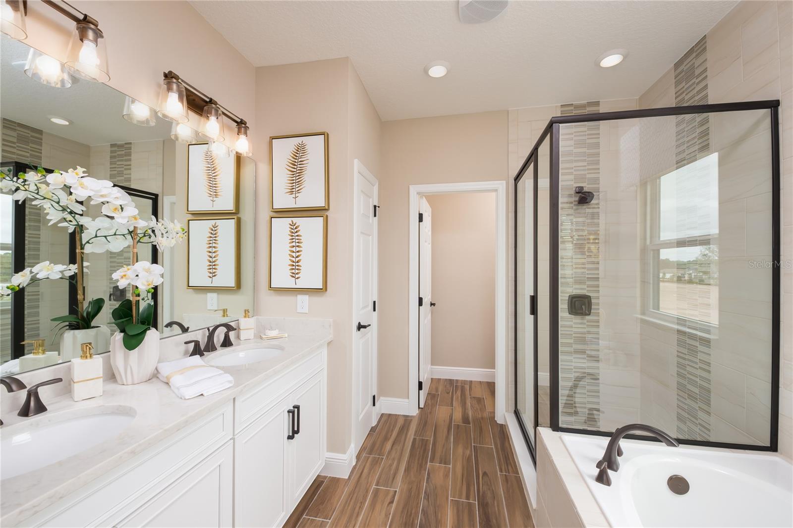 Image 13 of 24 For 32464 Sea Loch Loop