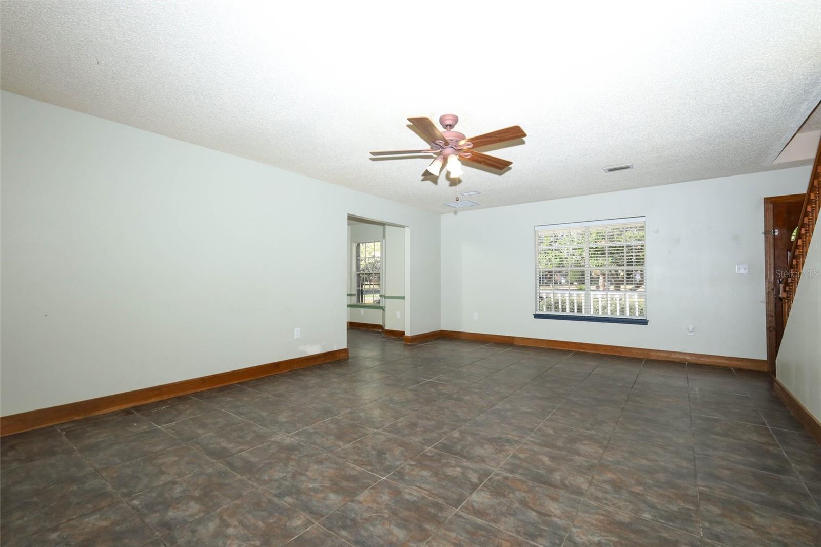 Image 18 of 61 For 244 Overbrook Drive