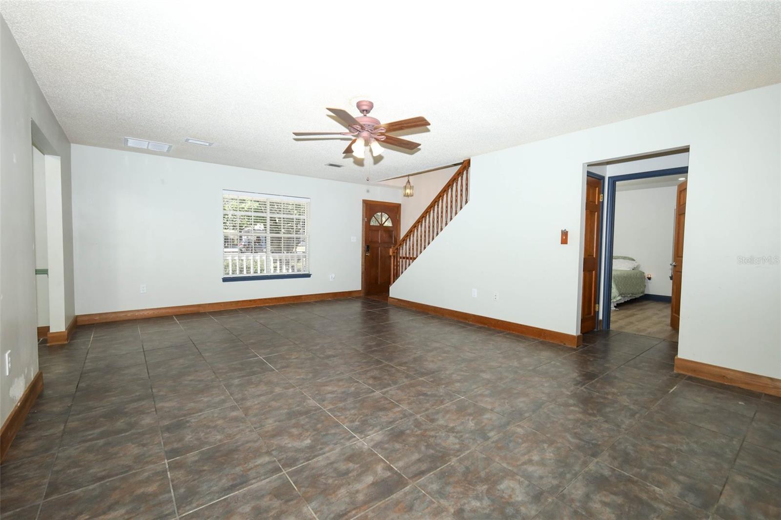 Image 19 of 61 For 244 Overbrook Drive