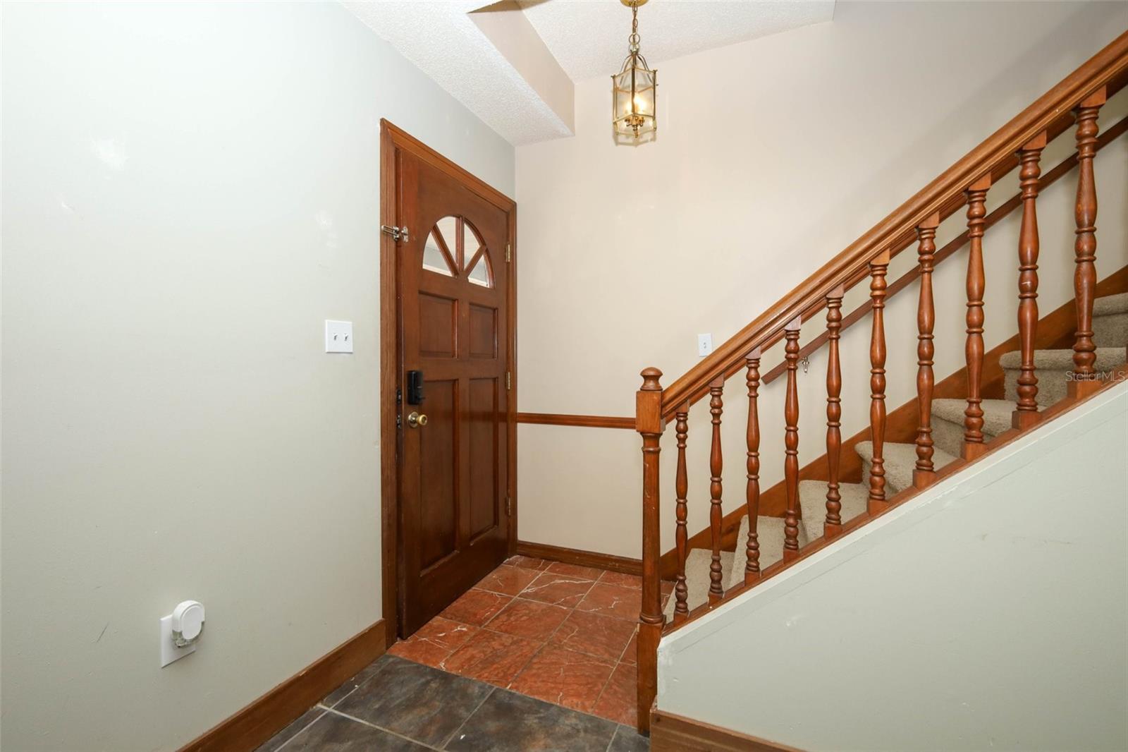 Image 5 of 61 For 244 Overbrook Drive