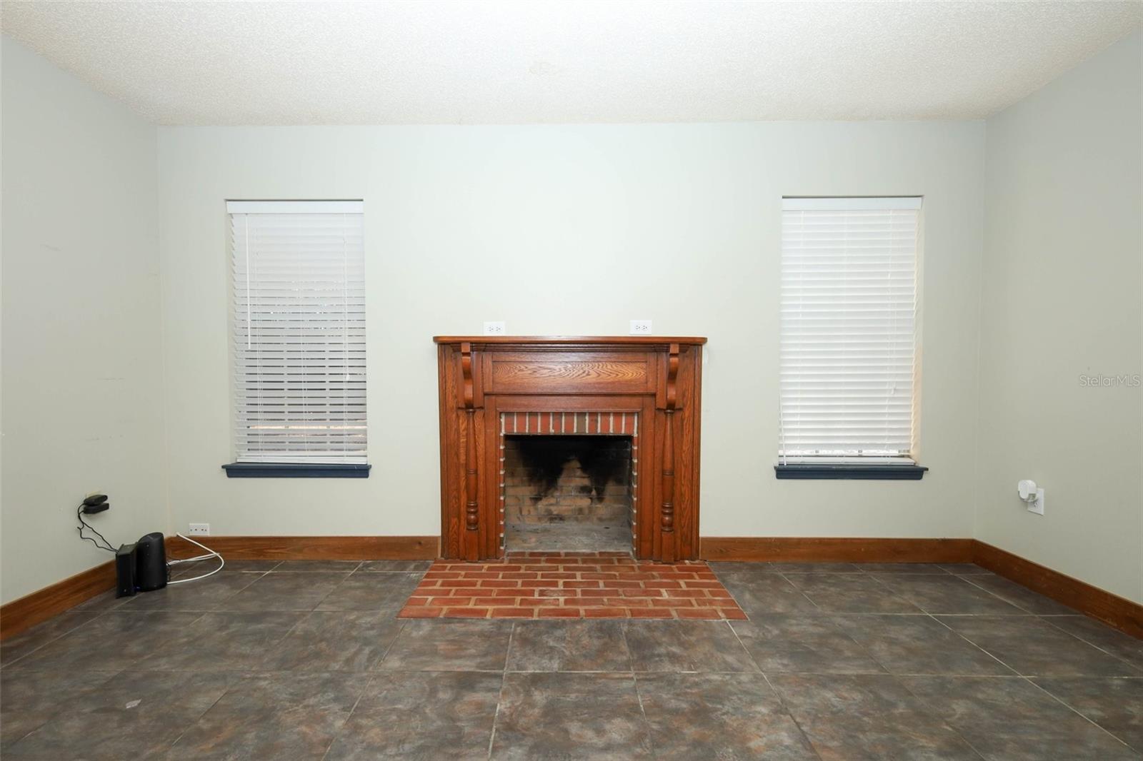 Image 7 of 61 For 244 Overbrook Drive