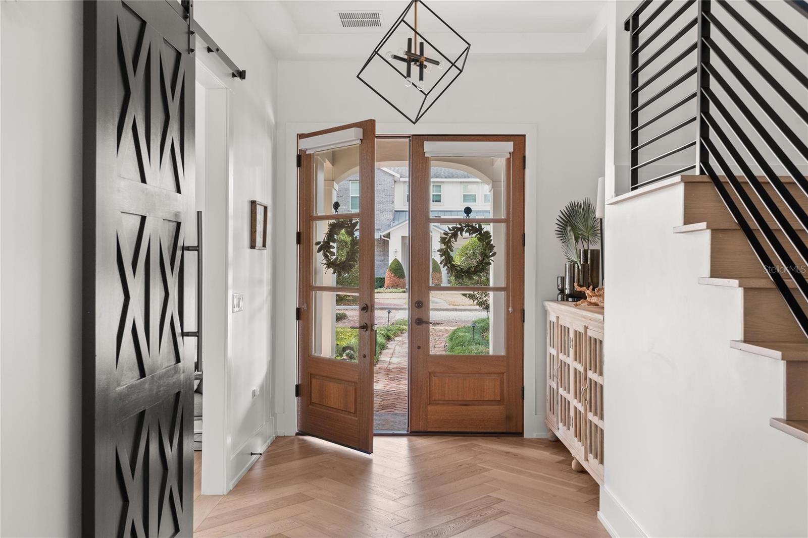 Image 10 of 61 For 1575 Eastin Avenue