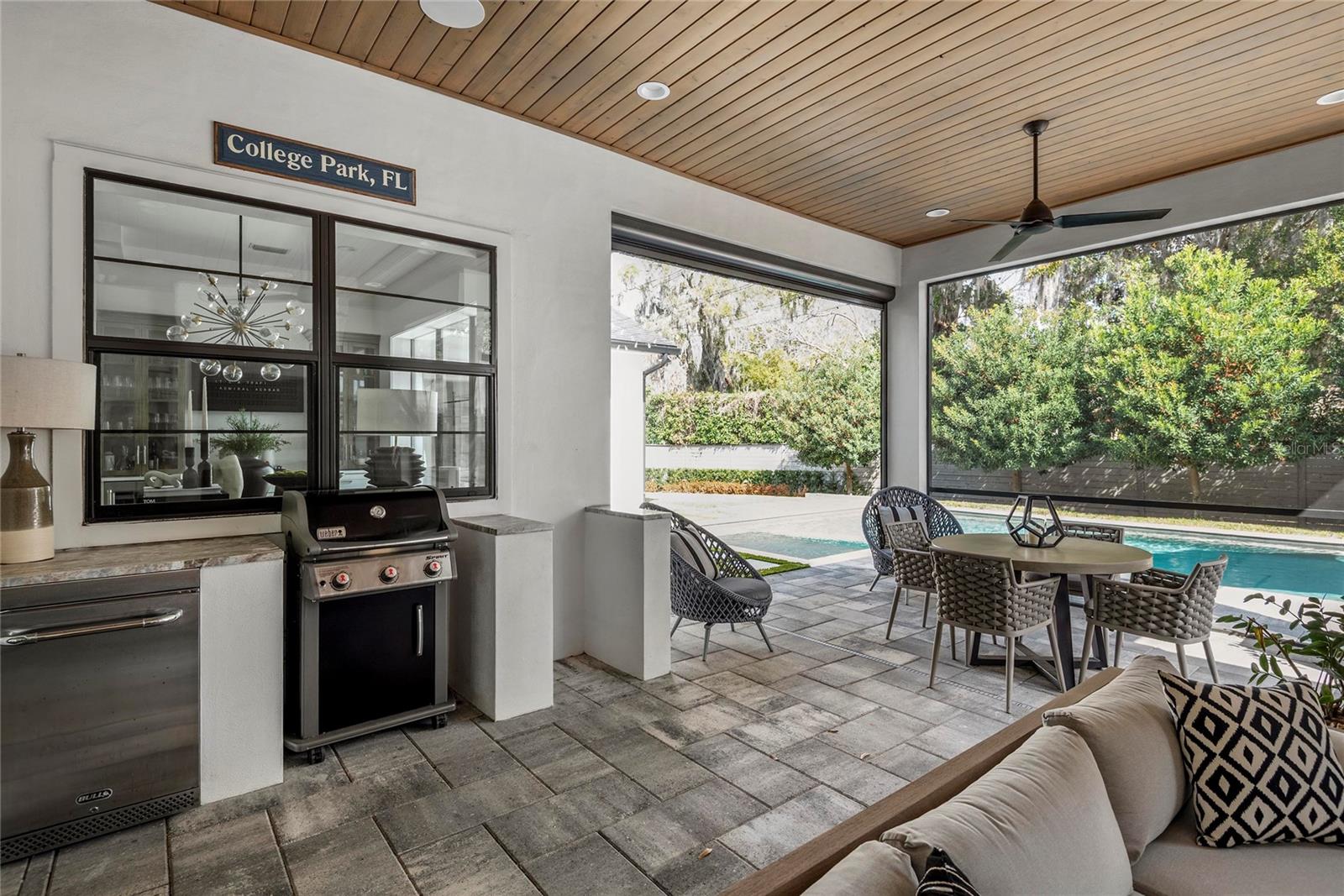 Image 29 of 61 For 1575 Eastin Avenue