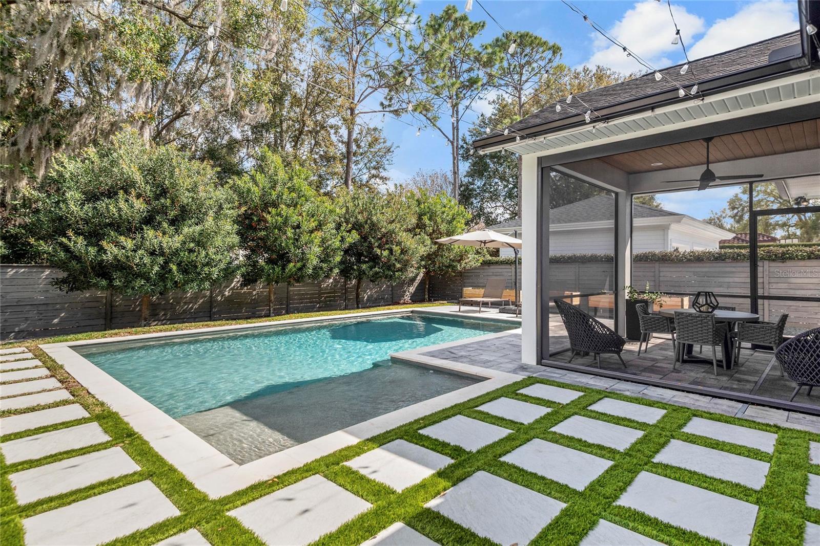 Image 31 of 61 For 1575 Eastin Avenue