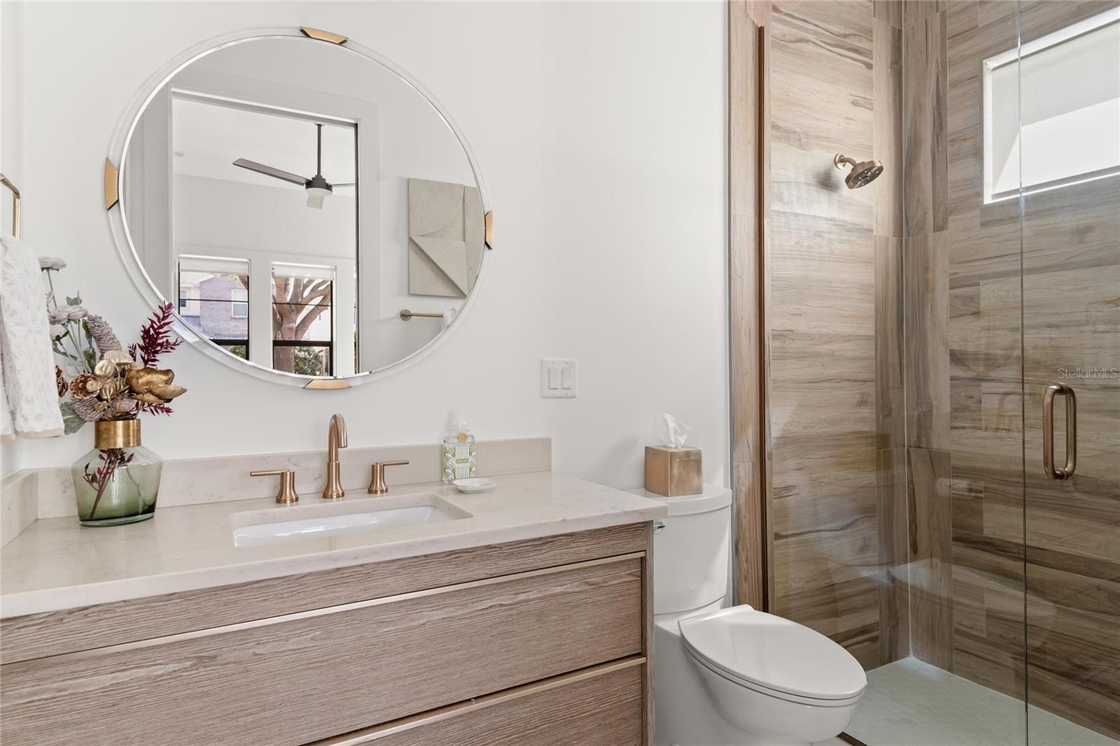 Image 45 of 61 For 1575 Eastin Avenue