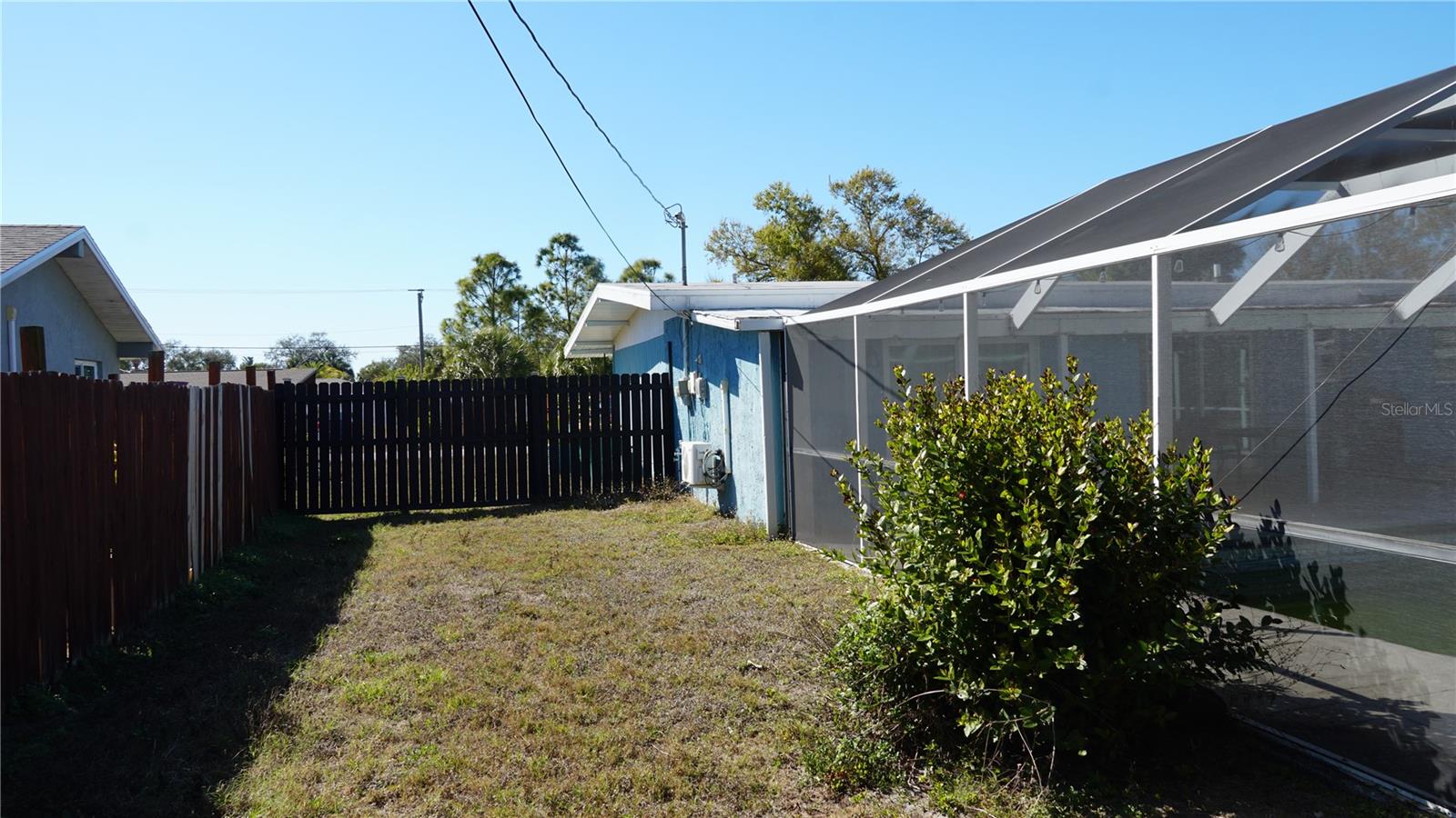 Image 6 of 18 For 3064 Pinetree Street