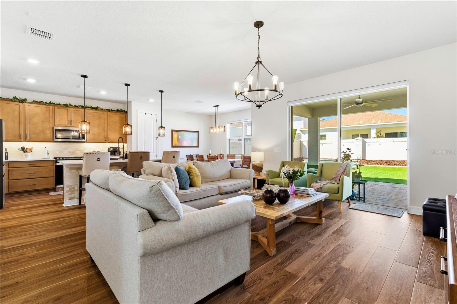 Image 3 of 58 For 10246 Park Estates Avenue