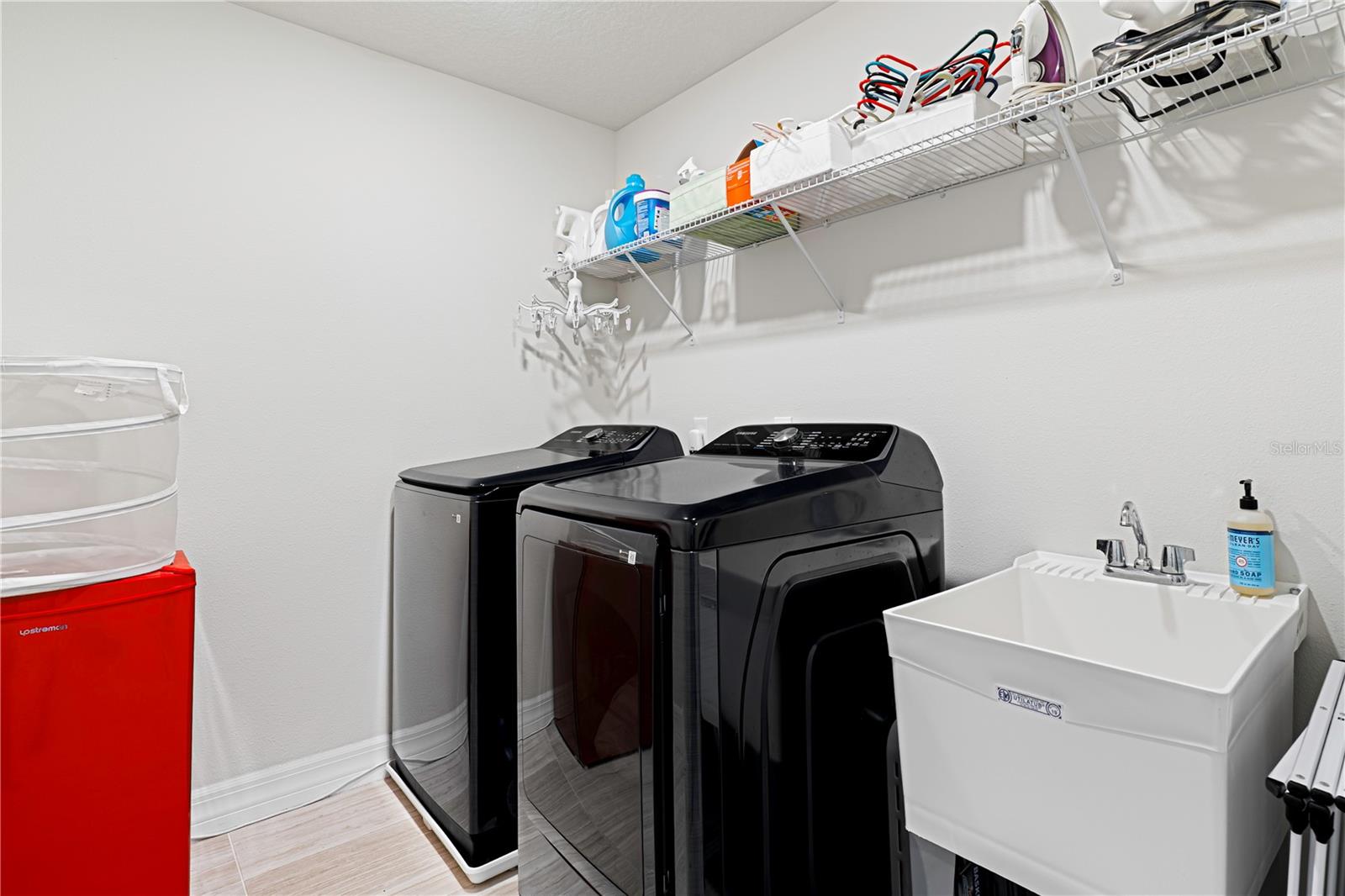 Image 31 of 58 For 10246 Park Estates Avenue