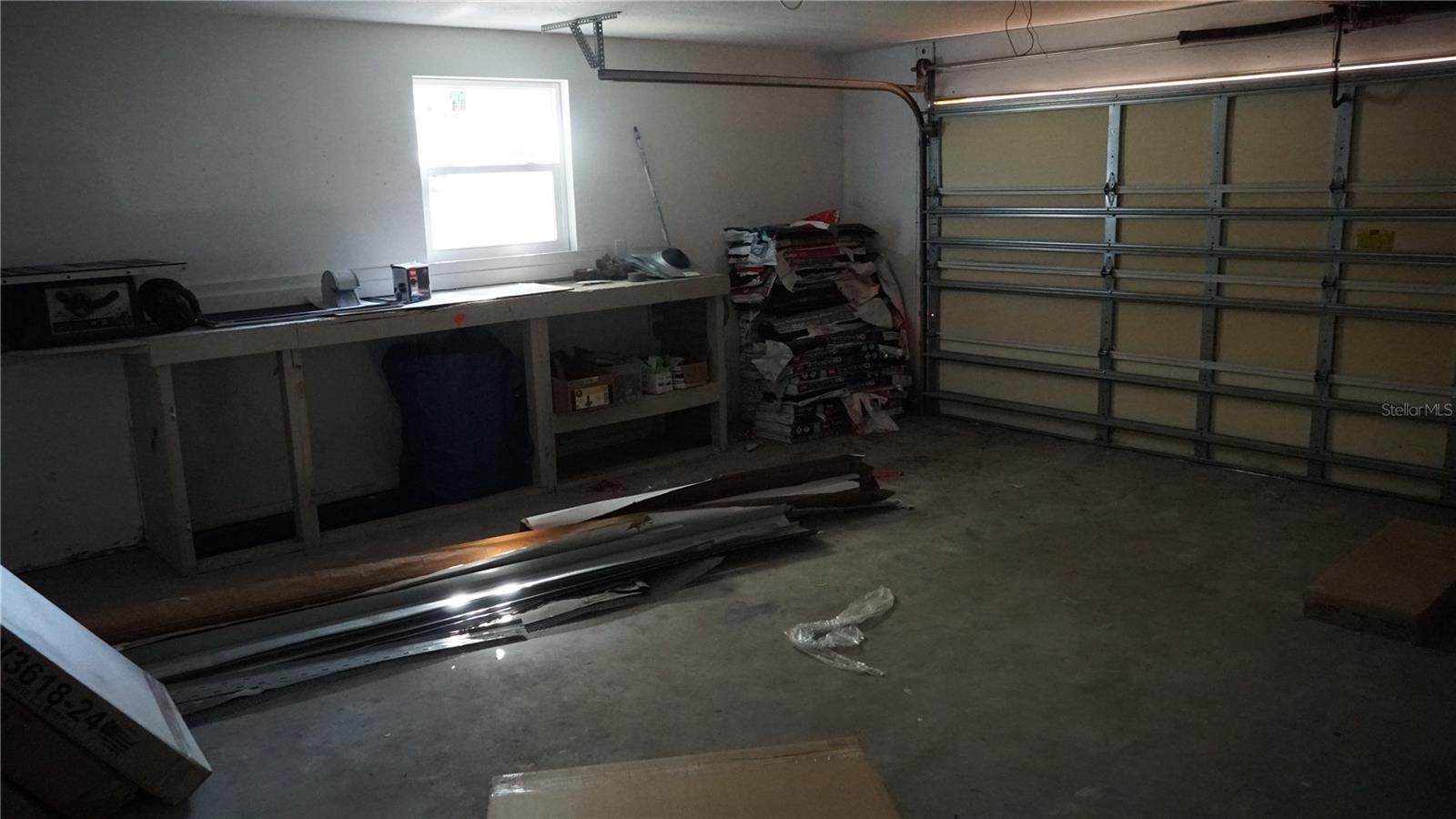 Image 28 of 29 For 177 Dowling Avenue Ne