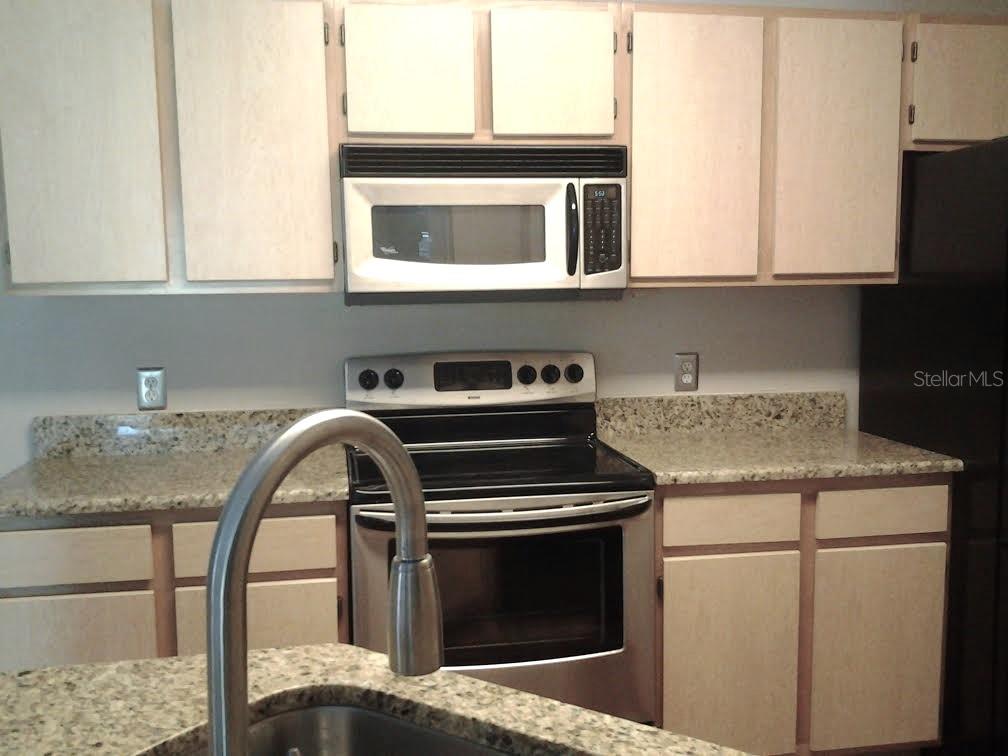 Image 5 of 15 For 6578 Swissco Drive 124