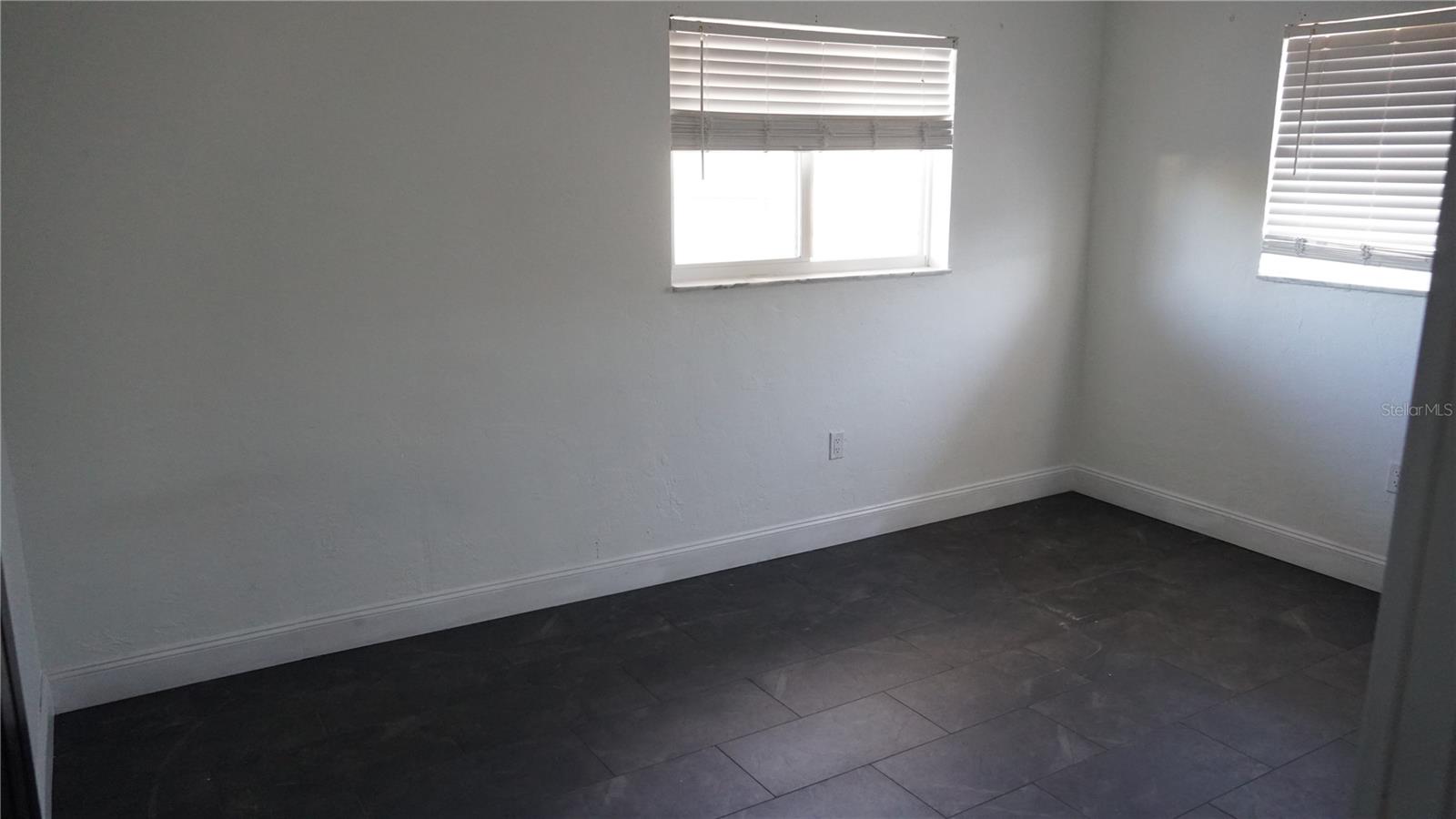 Image 20 of 23 For 2345 Starlite Lane