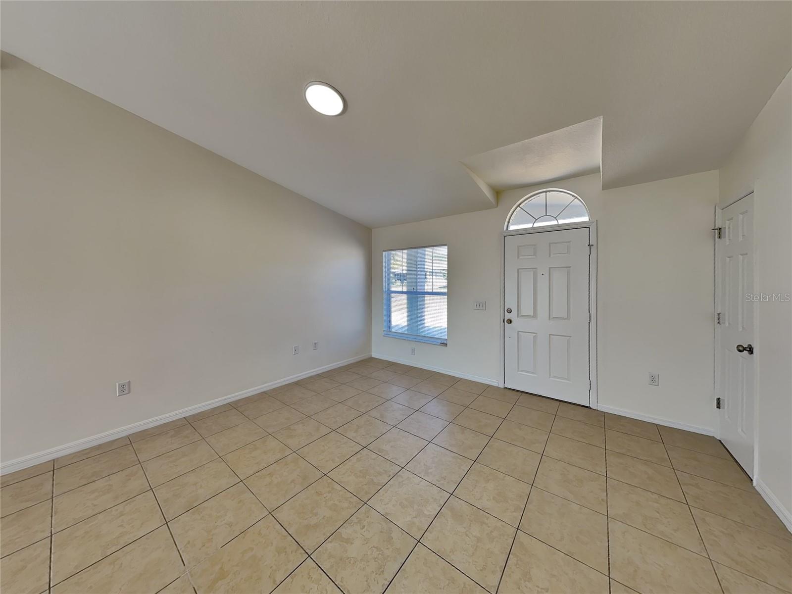 Image 2 of 15 For 374 Willow Song Court