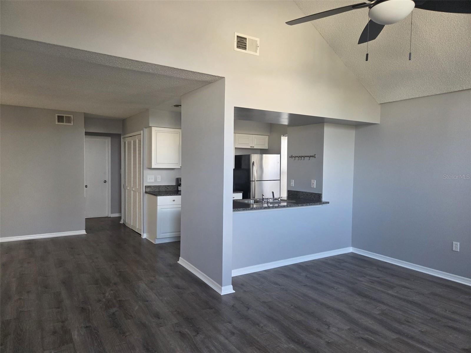 Image 4 of 17 For 3226 Fox Squirrel Drive