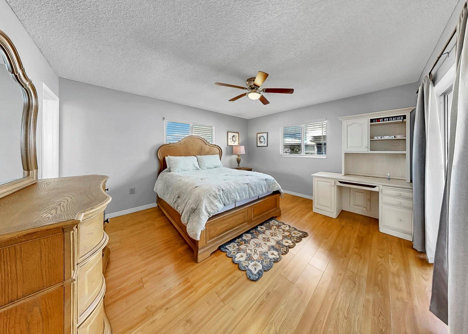 Image 33 of 60 For 4005 Palm Court