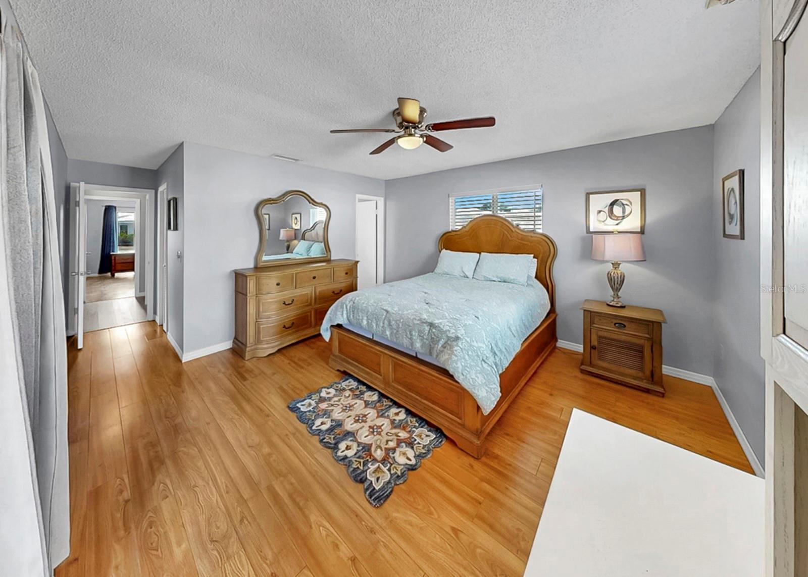 Image 34 of 60 For 4005 Palm Court