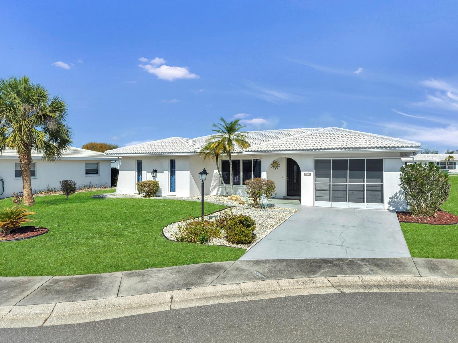 Image 58 of 60 For 4005 Palm Court