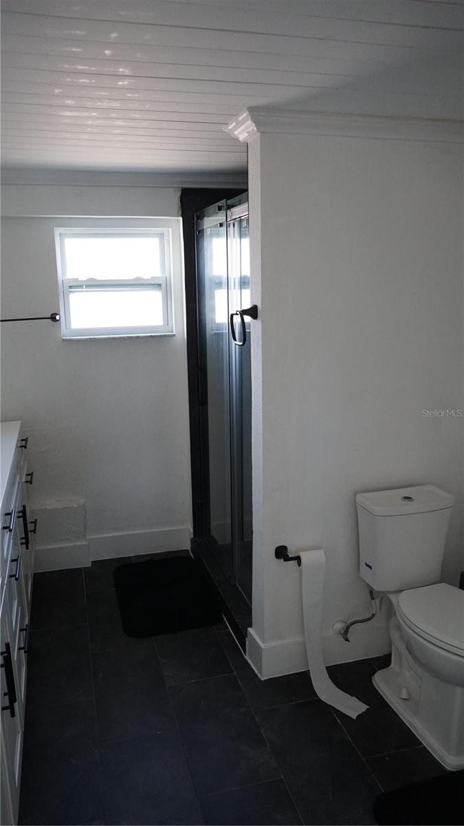 Image 11 of 26 For 3596 Harbor Boulevard