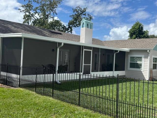 Image 18 of 19 For 1355 Lakeshore Drive