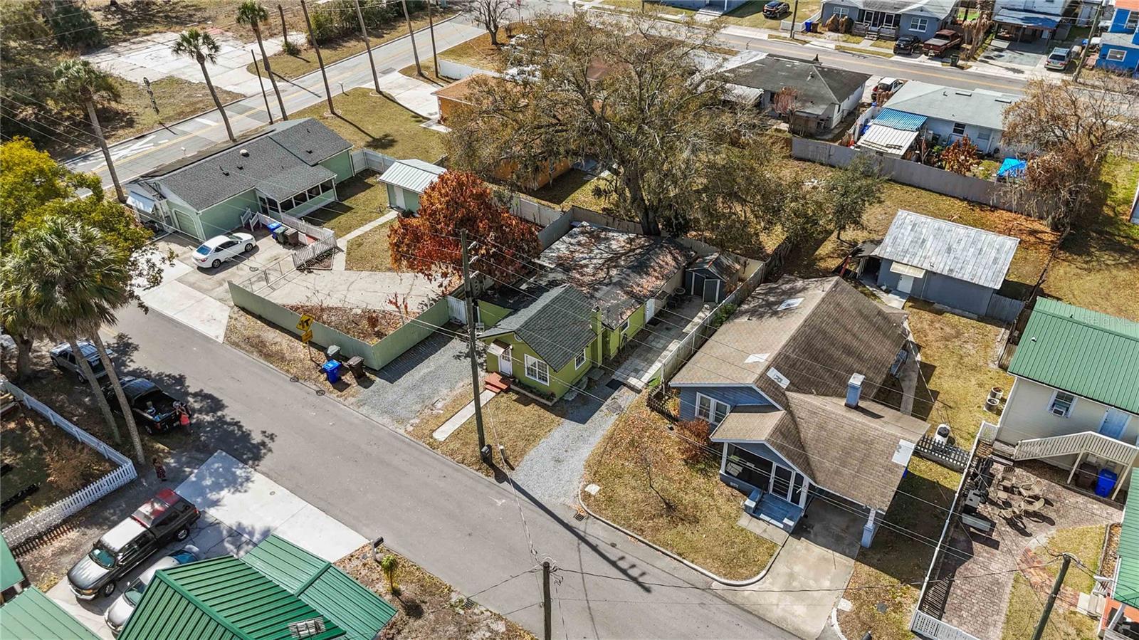 Image 21 of 29 For 710 Bay Street