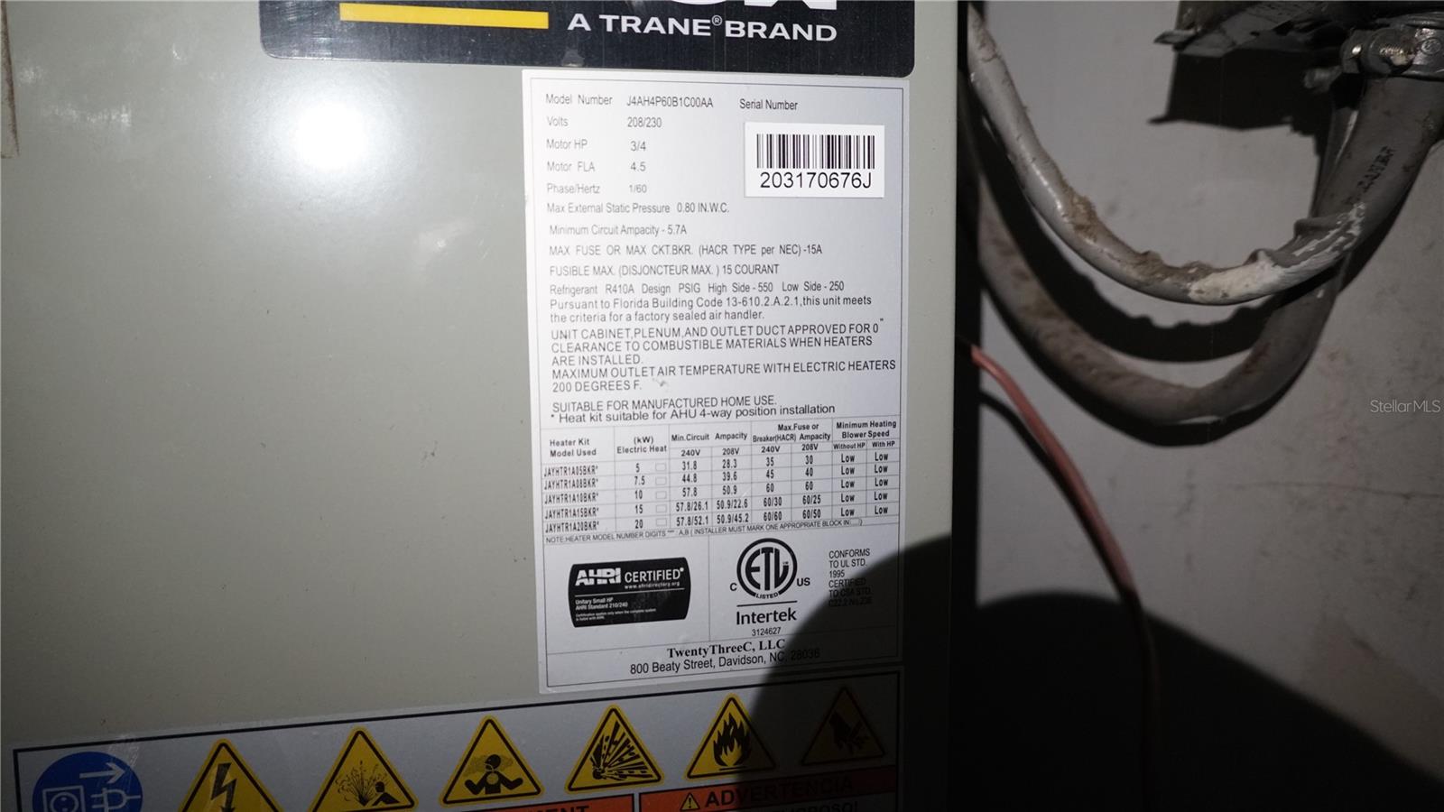 Image 13 of 23 For 286 Fields Terrace Se