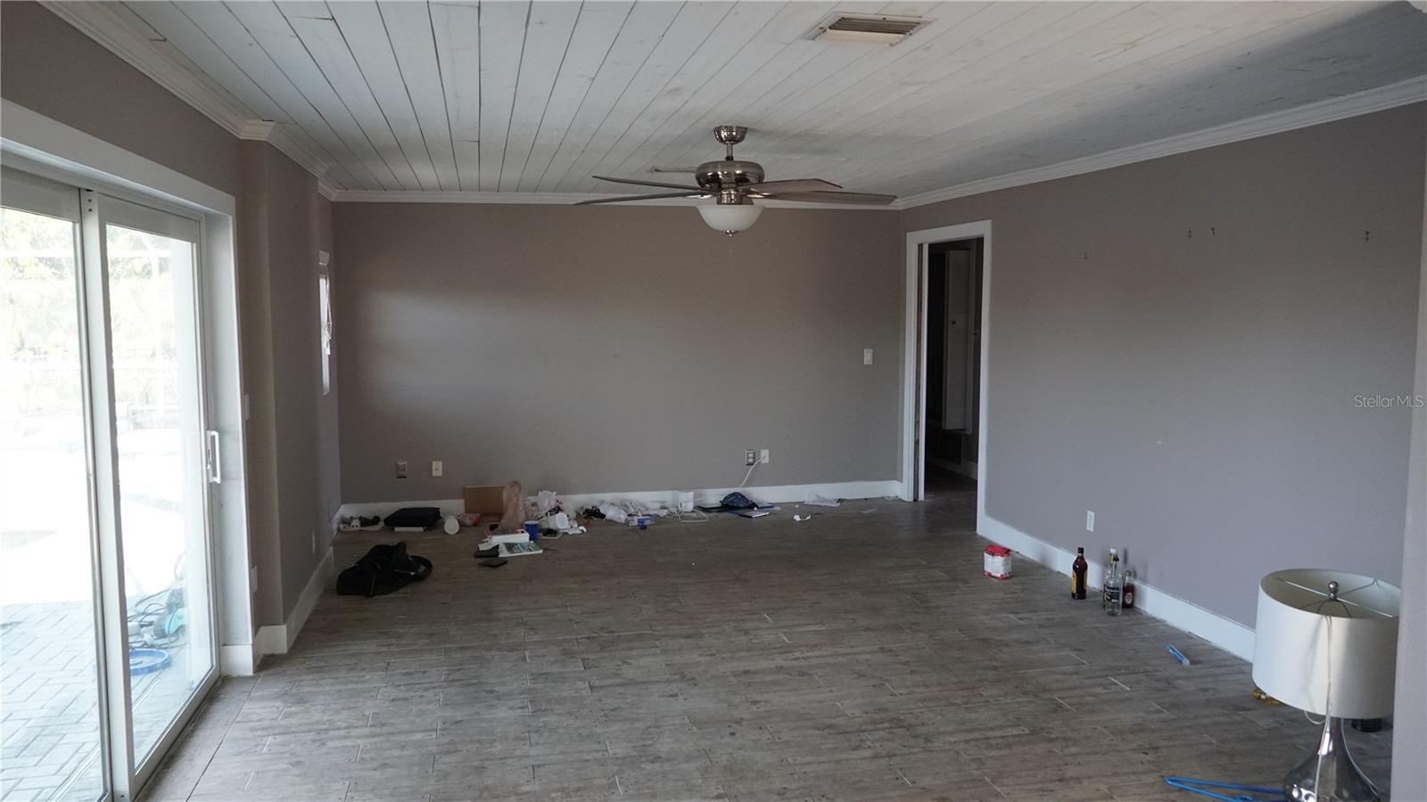 Image 20 of 23 For 286 Fields Terrace Se