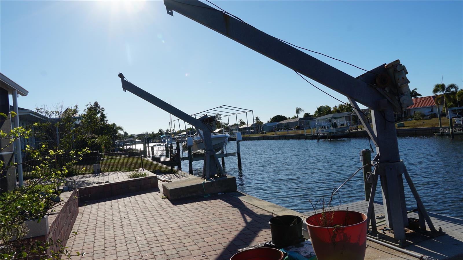 Image 6 of 23 For 286 Fields Terrace Se