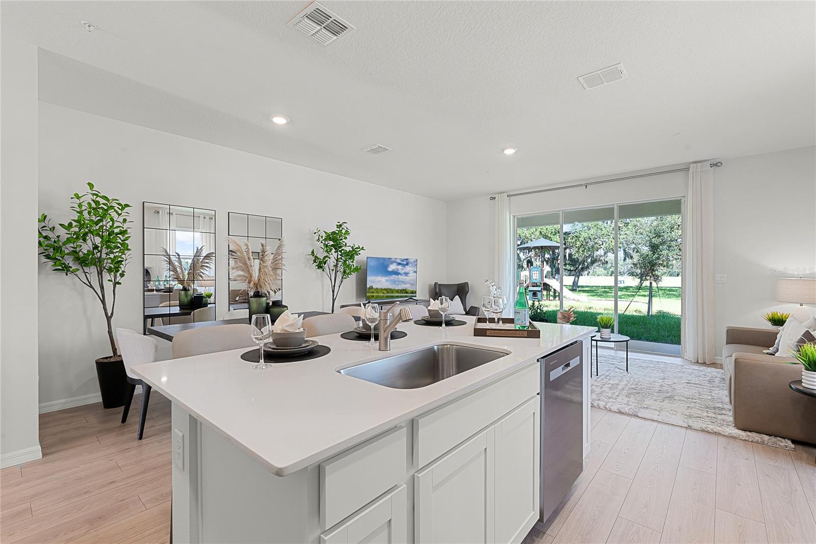 Image 10 of 25 For 3306 Chroma Street