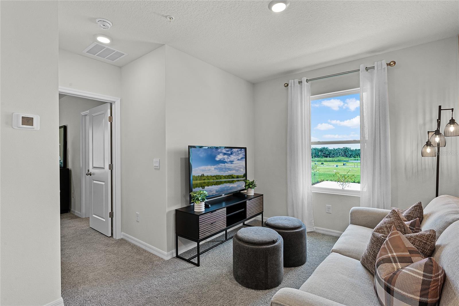 Image 17 of 25 For 3306 Chroma Street